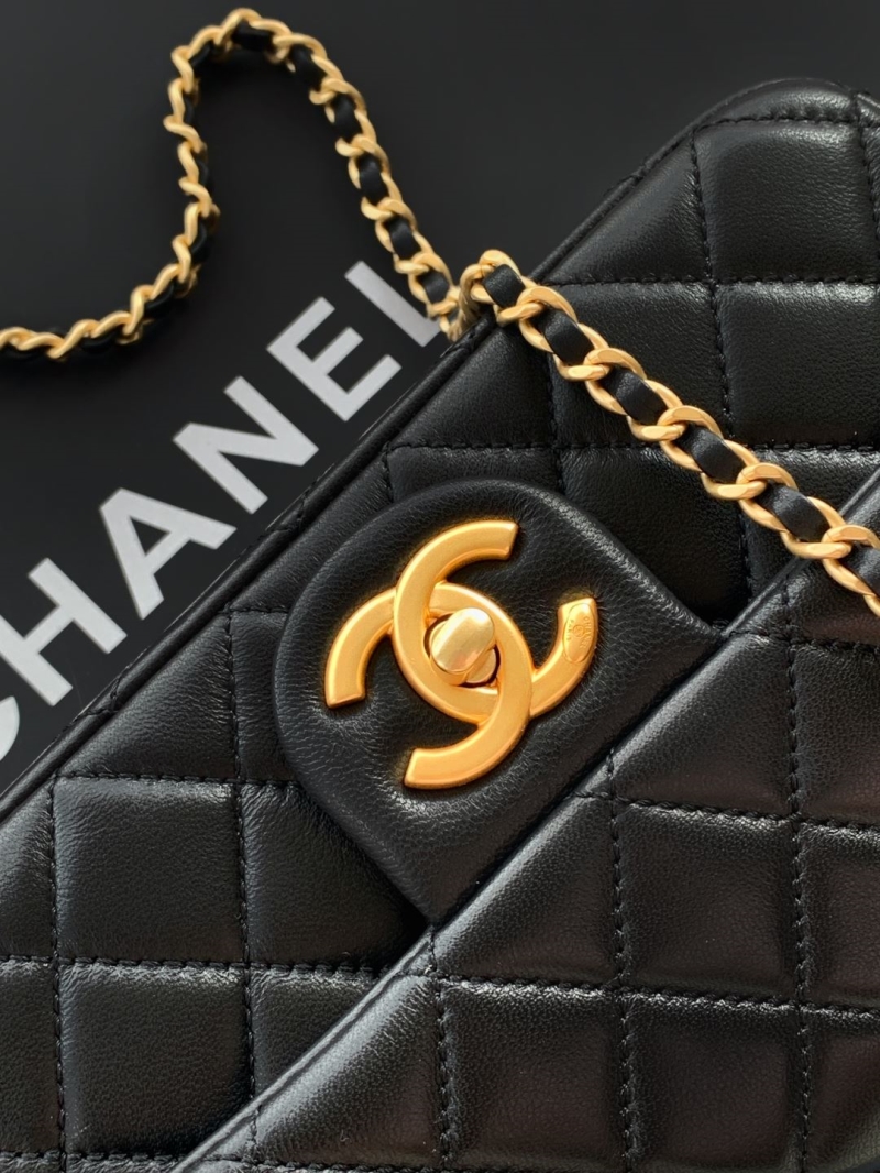 Ch**el cf series bags